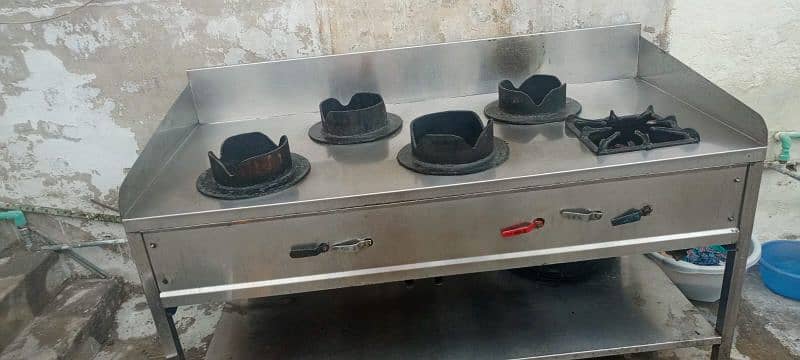 STOVE FOR MASTER CHEF COOKING 5 GRILLS AT A SAME TIME 0