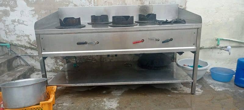 STOVE FOR MASTER CHEF COOKING 5 GRILLS AT A SAME TIME 1