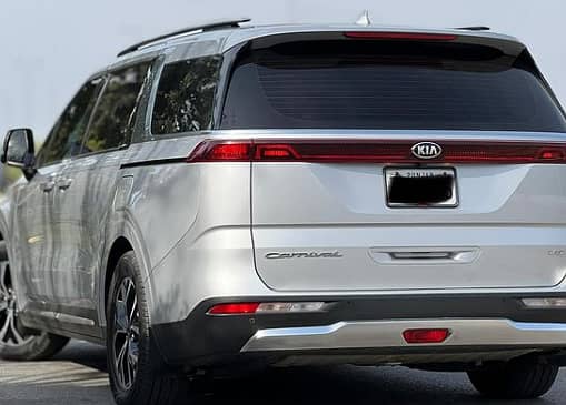 KIA Grand Carnival 2021 0