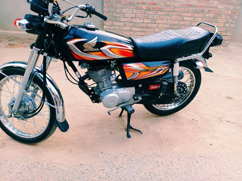 honda CG125 2022 All Punjab Number Original Condition 10/10 6