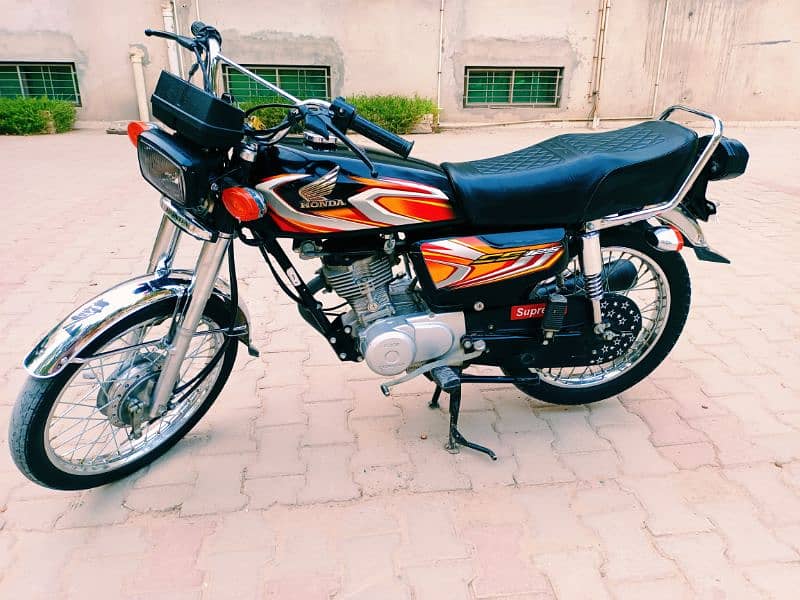 honda CG125 2022 All Punjab Number Original Condition 10/10 10