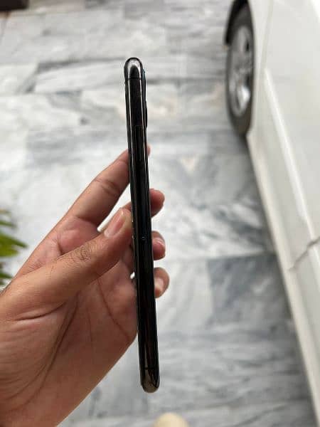 iPhone 11 pro max 256 GB (PTA approved) 1