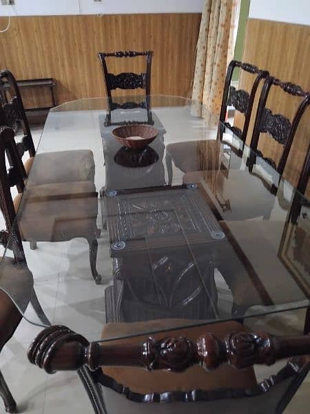 8 seater dining table new Condition 3