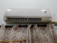 2 ac Hain gree eco g10 heat and cool model like new condition