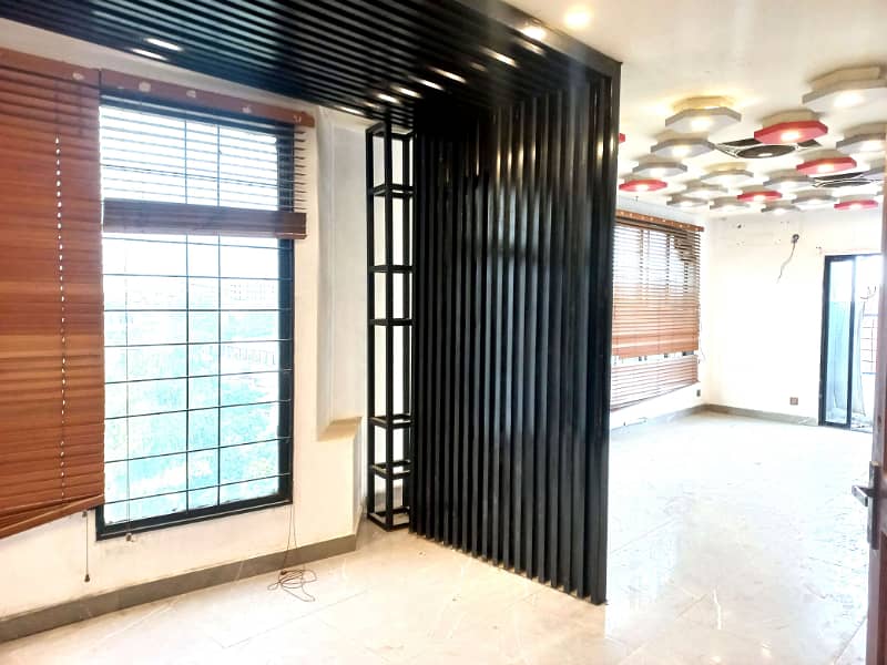 1000 Square Feet Corporate Office For Rent Near Liberty Market Gulberg 3 3