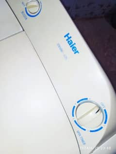 Haier washing machine twin tub model number HWM80-11S