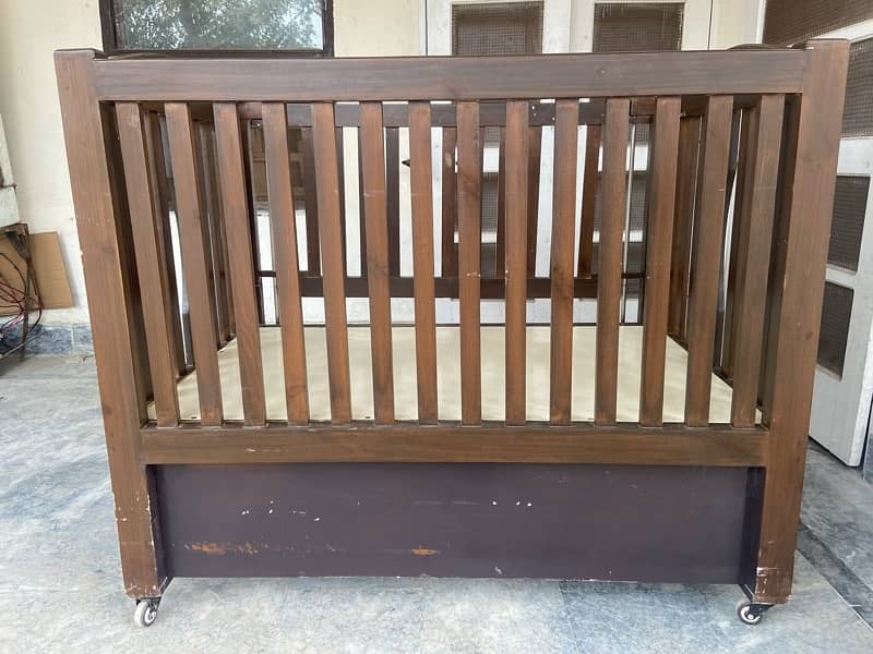 Moveable Baby Cot incl Mattress 2