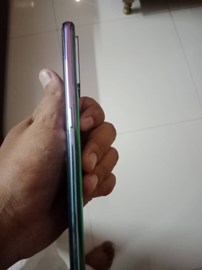 Oppo F19 Pro 128GB , 8+8GB Ram with Box and Charger Original 6