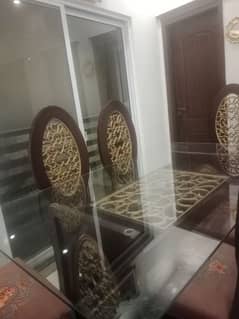 dining table  with 6 chairs 50000 only one month used