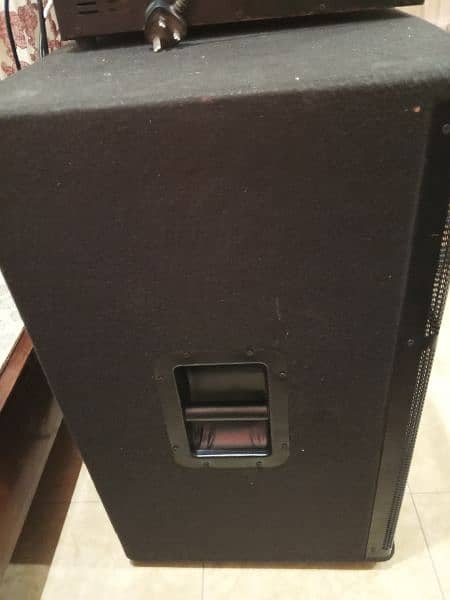 new speaker jBL  15 inch sounds system 1