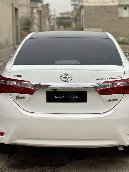 Toyota Altis Grande 2014 3