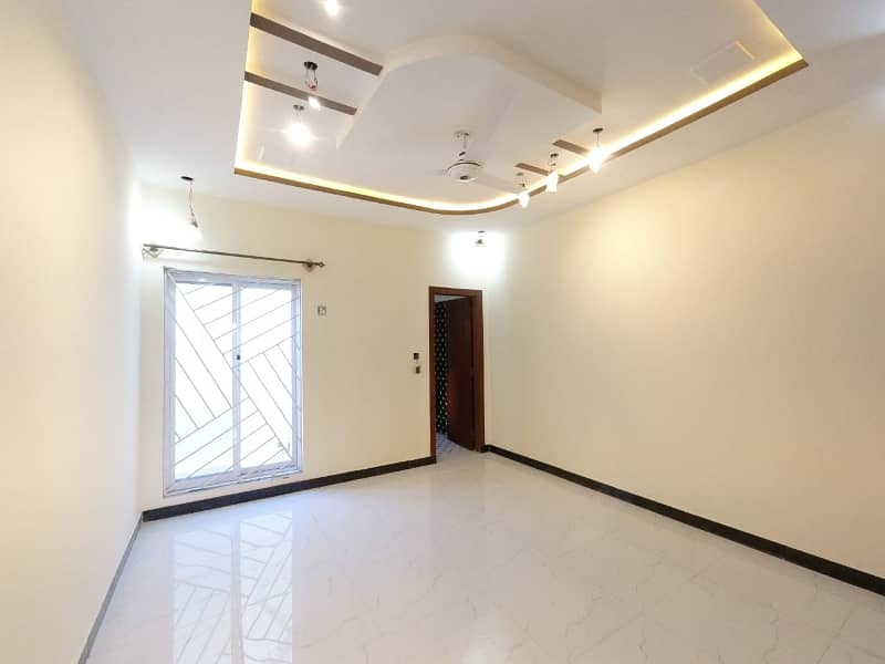 5 Marla Spanish House Available For Sale In Defence Road Near Askair 14. 3