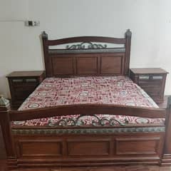 King size bed/Dressing table/Bed set/Wooden bed/Furniture
