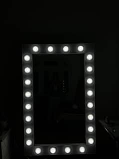Wall lighted Mirror