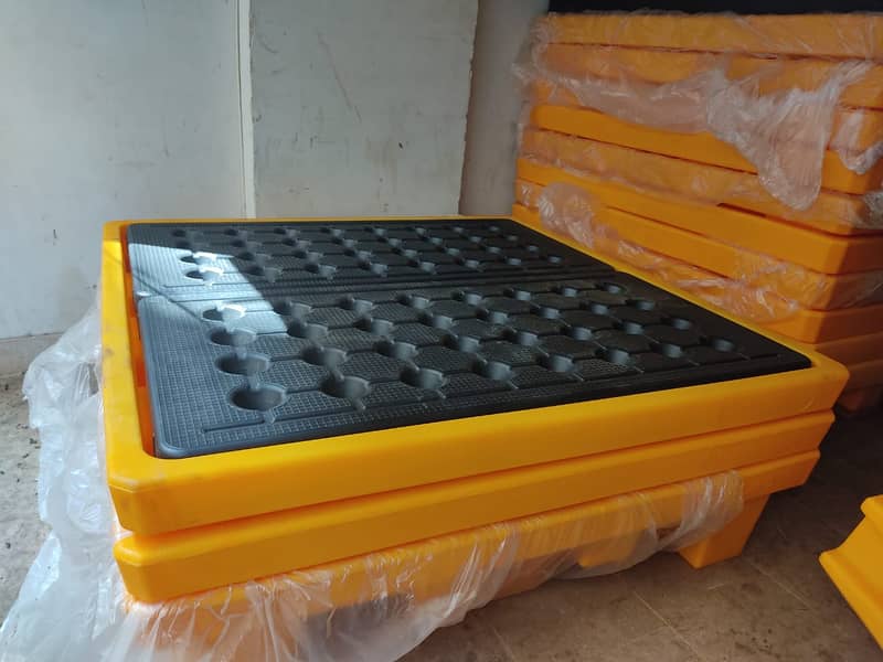 Secondary spill containment, drum pallet, spill pallets, IBC Pallet 2