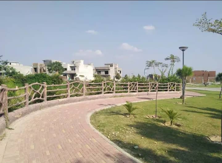 5 MARLA PLOT FOR SALE in FAISAL TOWN BLOCK C 36