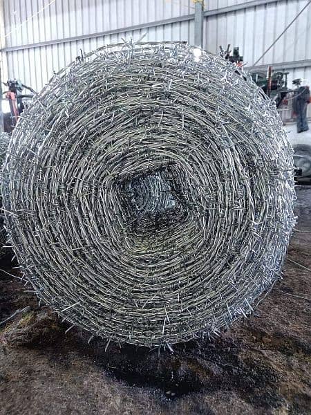 chain link fence Razor barbed security wire jali Jala pipe hesco bag 7