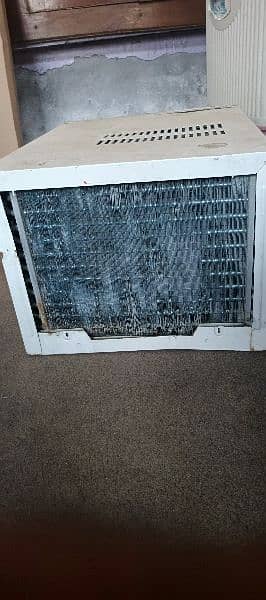 window AC. 0.75 ton 3