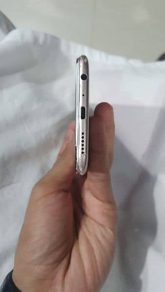 OPPO A83 3