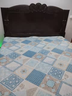 1 King size Bed and one twin bed single kids bed with side tables for
