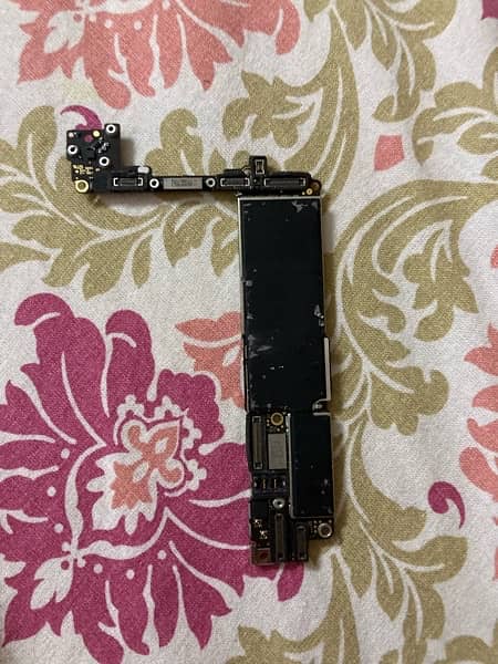 iphone 7 board icloud bypass 1