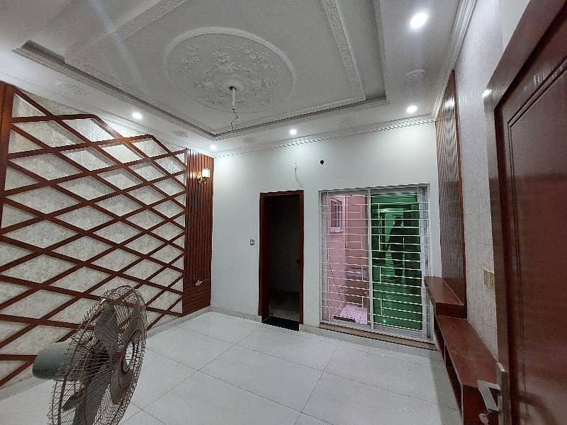 3.5 Marla Brand New House For Sale Johar Town Near Emporium Mall Hot Location 5