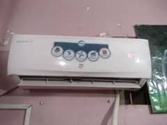 non Inverter PELL 1 ton AC like A new only need for RS
