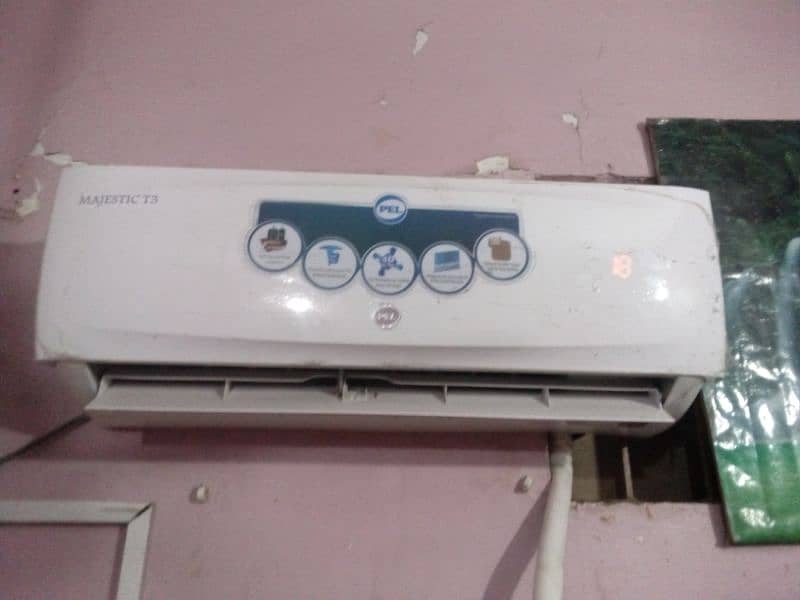 non Inverter PELL 1 ton AC like A new only need for RS 0