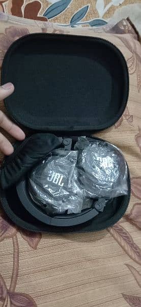 JBL original Headphones 2