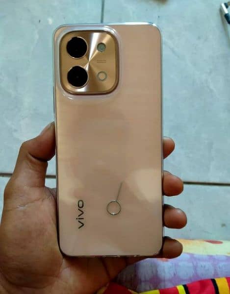 vivo y28 4