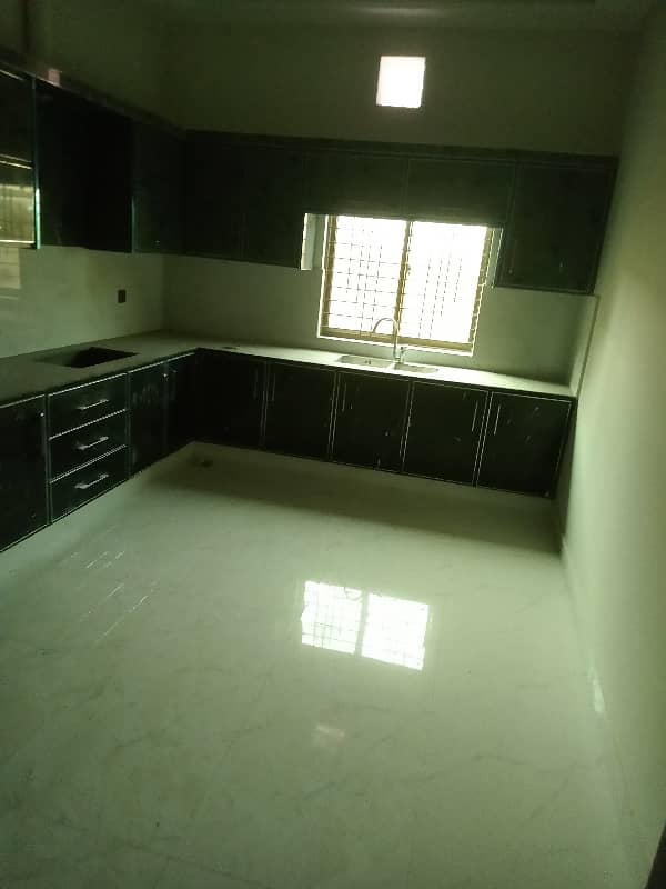 1 Kanal Brand New 1st Entry Beautiful Lower Portion For Rent 2