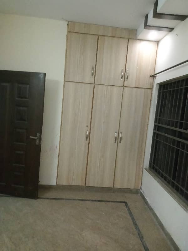 5 Marla upper portion for rent in Sidiquia Society 1