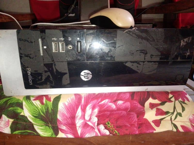 hp PC ram2 gb memory 160gb LED or keyboard or mouse 2
