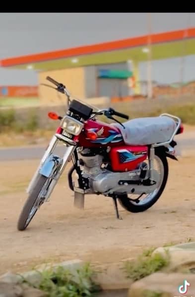 Honda 125 2024 very clean condition 3rd mahanay ka gade ha 0