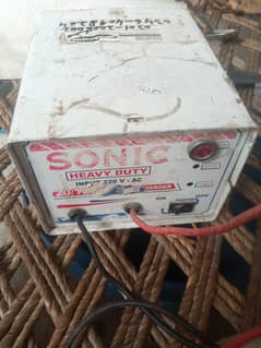Solar controller 30 amp battery charger for sale
