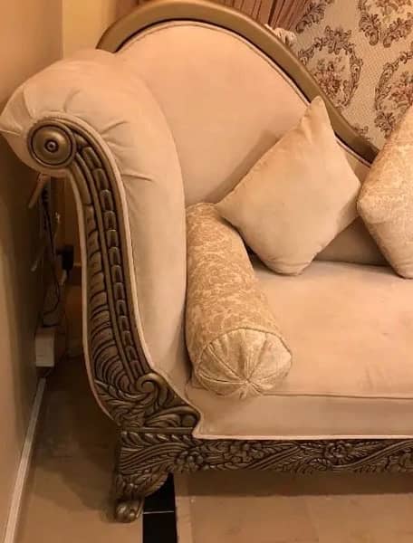 Dewan Big size 3  seater 3