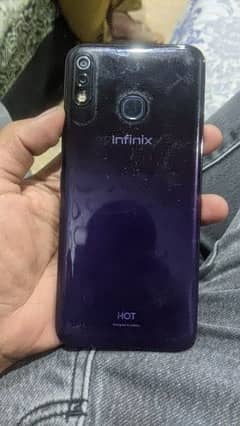 Infinix hot 8 2gb/32gb