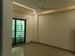 ASKARI 11 BRAND NEW 10 MARLA APARTMENT AVAILABLE FOR RENT