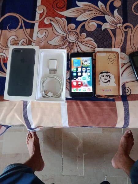 iPhone 7 plus non PTA complete box 128gb condition 10/9 8