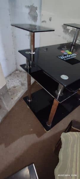 Computer Table 6