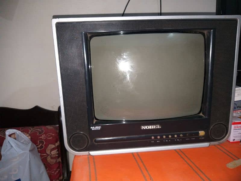 Nobel Television 4