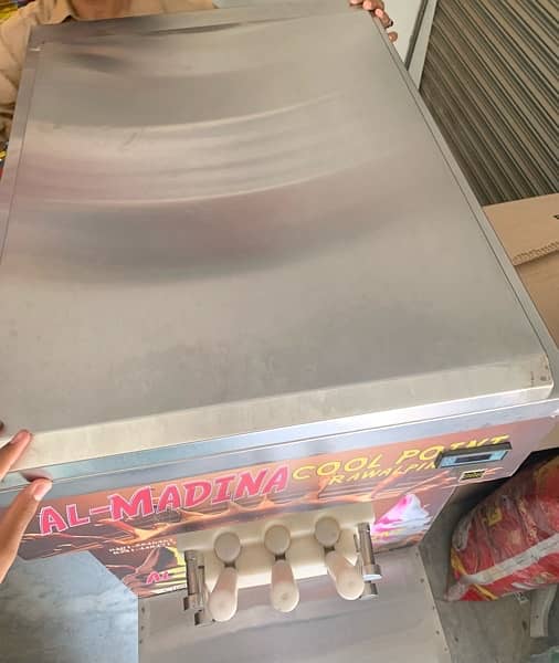 Ice cream machine for sale 0