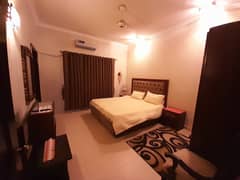 2 BED FULLY FURNISHED APARTMENT AVAILABLE FOR RENT IN BAHRIA TOWN LAHORE