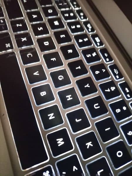 MacBook air 2015 | Intel i5 processor 4