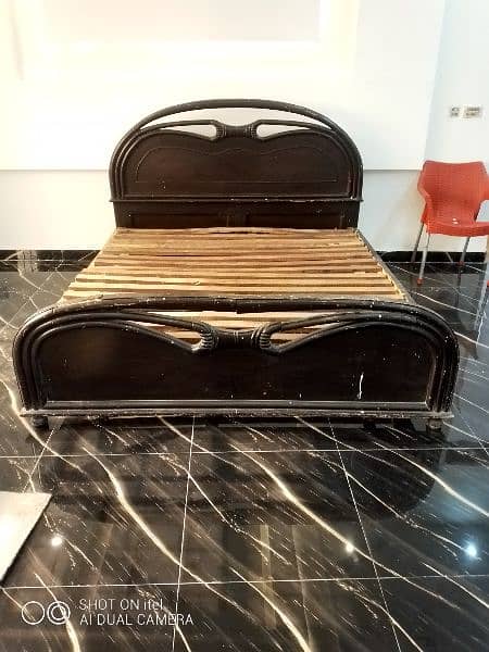 King Size, Self-Made, Double Bed made up of Taali Wood. 0