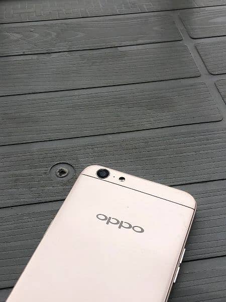 Oppo A57 4/64GB 2