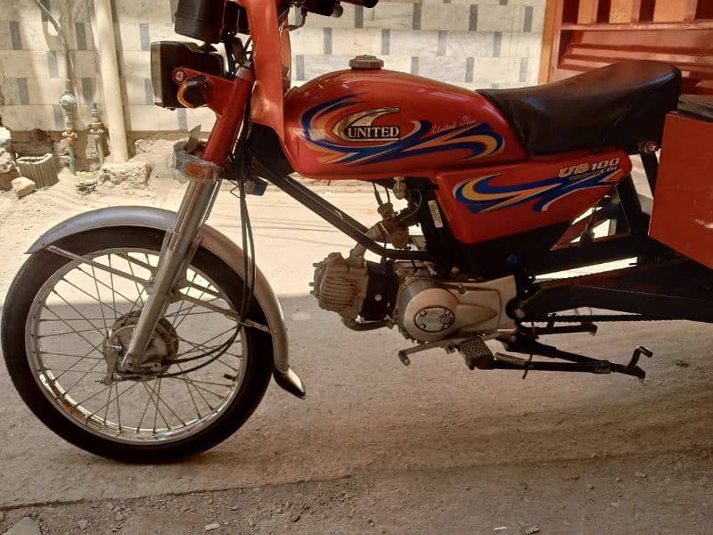 united Loader Rickshaw 100cc 7