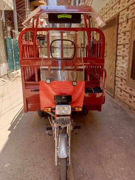 united Loader Rickshaw 100cc 10