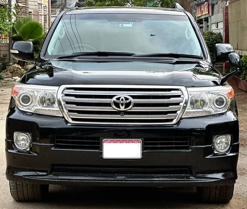 Toyota Land Cruiser 2013 0