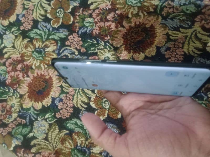 Tcl 10plus 8/256 non pta edge screen 1